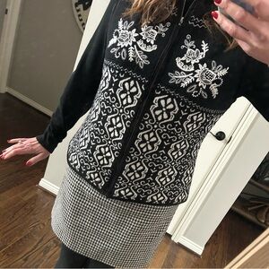 Black and White Embroidered Lambswool Blend Vest Scandanavian Nordic  Winter